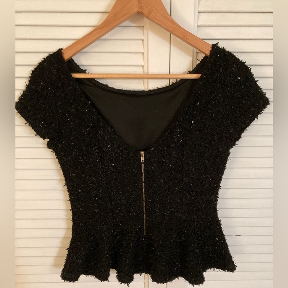 Black sparkly peplum cropped top - Picture 2 of 5